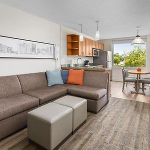 One-Bedroom King Suite Disability Access